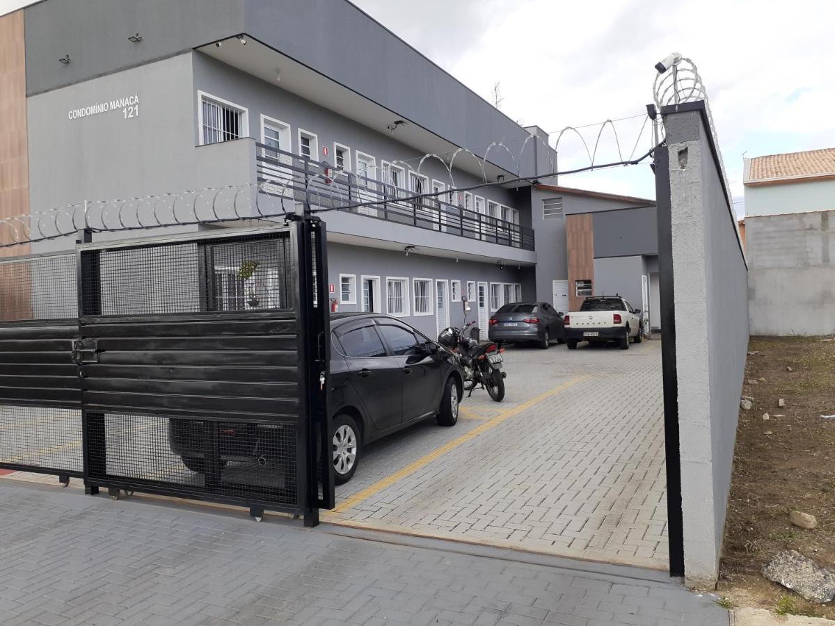 핀다모냥가바 Loft4 Completo Ar Canais Assinat Garagem Internet Prox Aparecida E Industrias 아파트 외부 사진